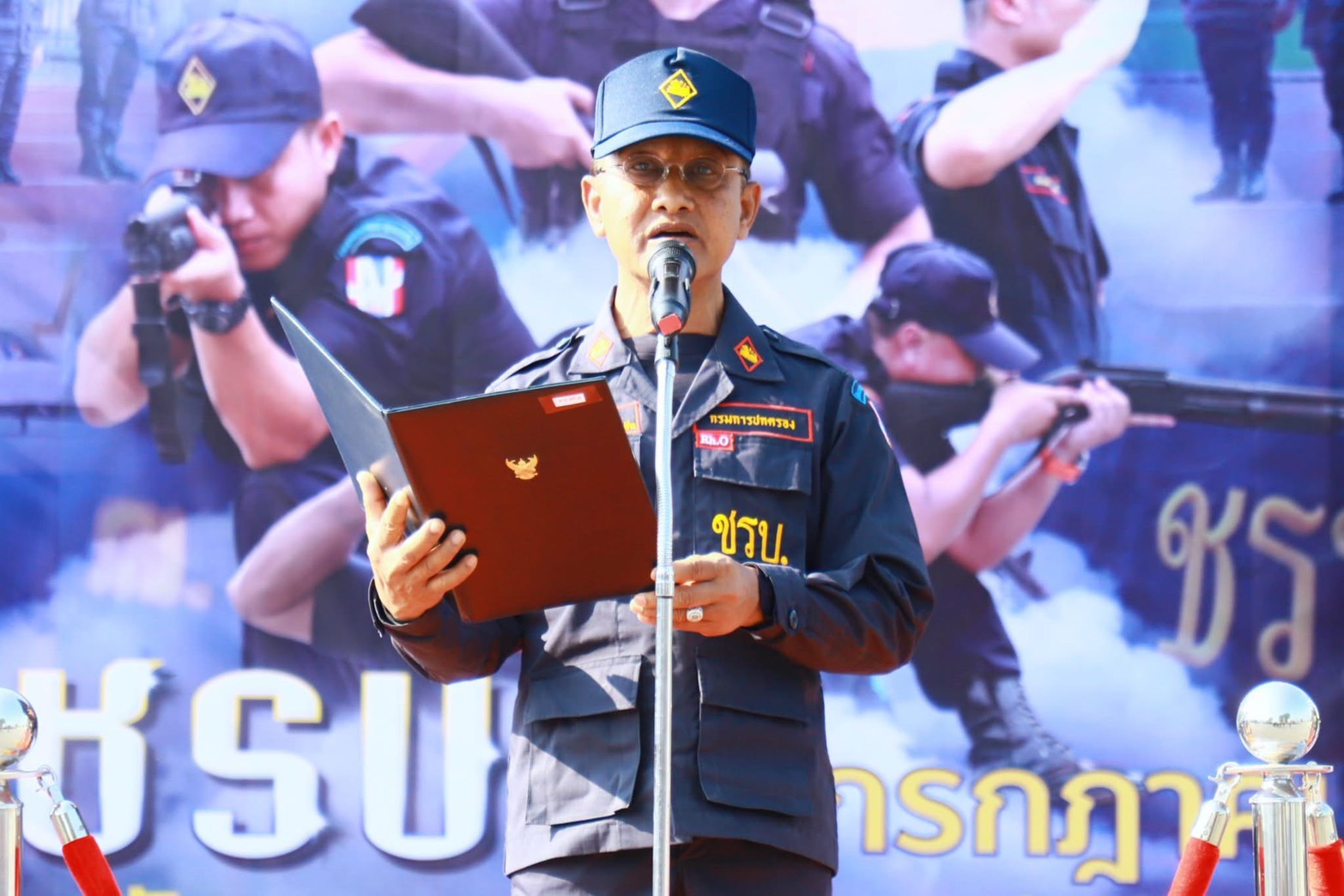 จังหวัดตรัง  จัดกิจกรรม "วันชุดรักษาความปลอดภัยหมู่บ้าน (ชรบ.)" ประจำปี พ.ศ. 2569 เพื่อเชิดชูเกียรติกำลังภาคประชาชนที่อุทิศตนปฏิบัติหน้าที่เคียงข้างฝ่ายปกครองในการดูแลความปลอดภัยในชีวิตและทรัพย์สินของประชาชน