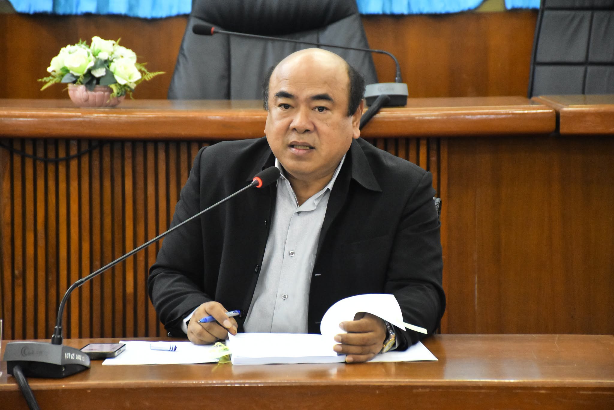 จังหวัดตรัง  ประชุมคณะกรรมการข้าราชการองค์การบริหารส่วนจังหวัด จังหวัดตรัง (ก.จ.จ.ตรัง)   เพื่อรับทราบผลการดำเนินงานและร่วมพิจารณาข้อราชการสำคัญเกี่ยวกับการบริหารงานบุคคลขององค์การบริหารส่วนจังหวัดตรัง