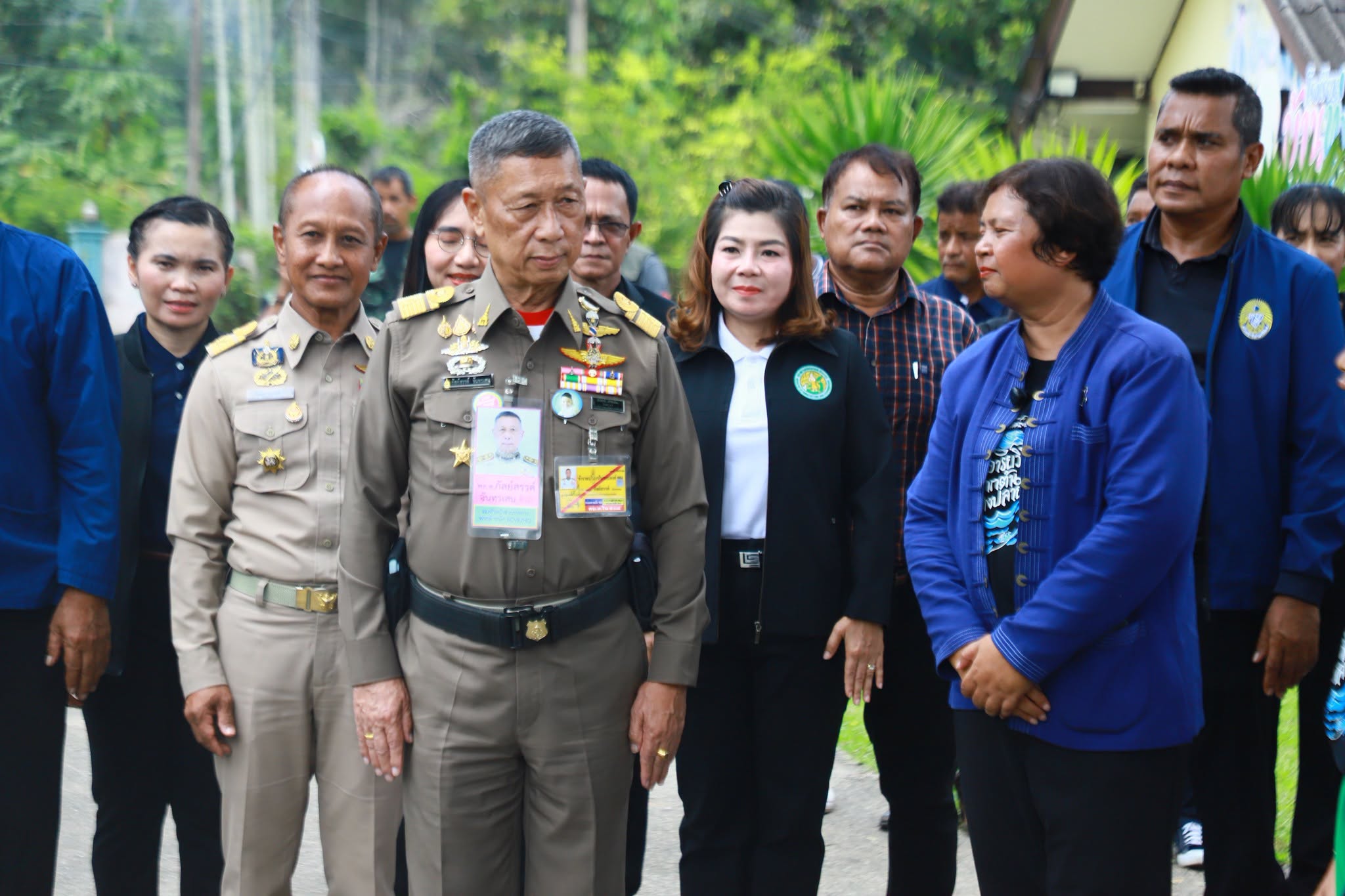 ผู้แทนสำนักพระราชวังพิเศษ ลงพื้นที่จังหวัดตรัง  ติดตามโครงการ "OKMD Playground" เสริมสร้างการเรียนรู้ทุกช่วงวัย ณ โรงเรียนบ้านทุ่งส้มป่อย